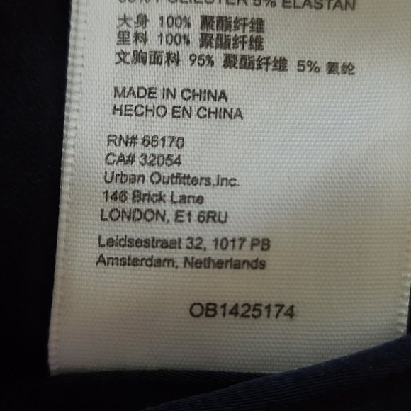 Free People Skylie Saylor Romper 10 Black Dressy Night Out Velvety Pockets NWT - Picture 11 of 14